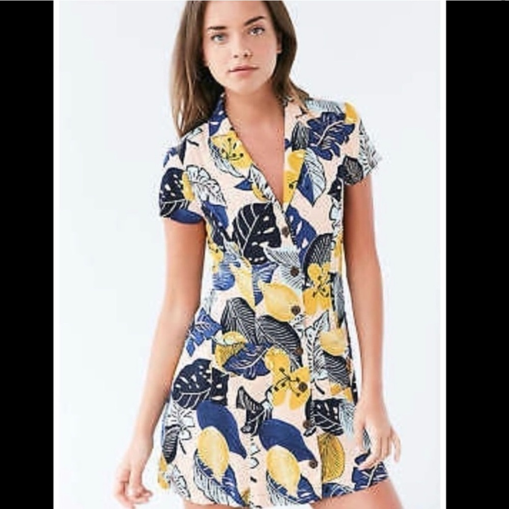 Urban outfitters tropical print mini  shirt Dress Medium
